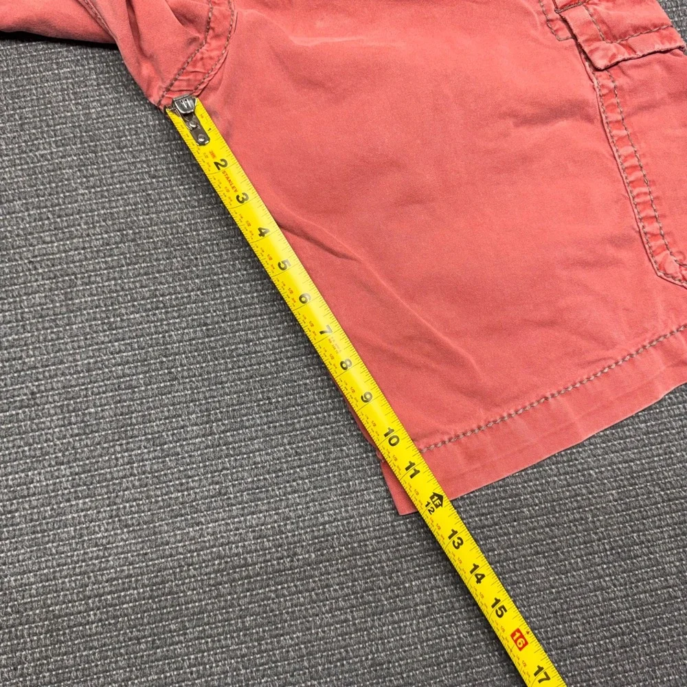 True Religion Mens Cargo Shorts Coral Pink Horseshoe Stitch Cotton Size 33